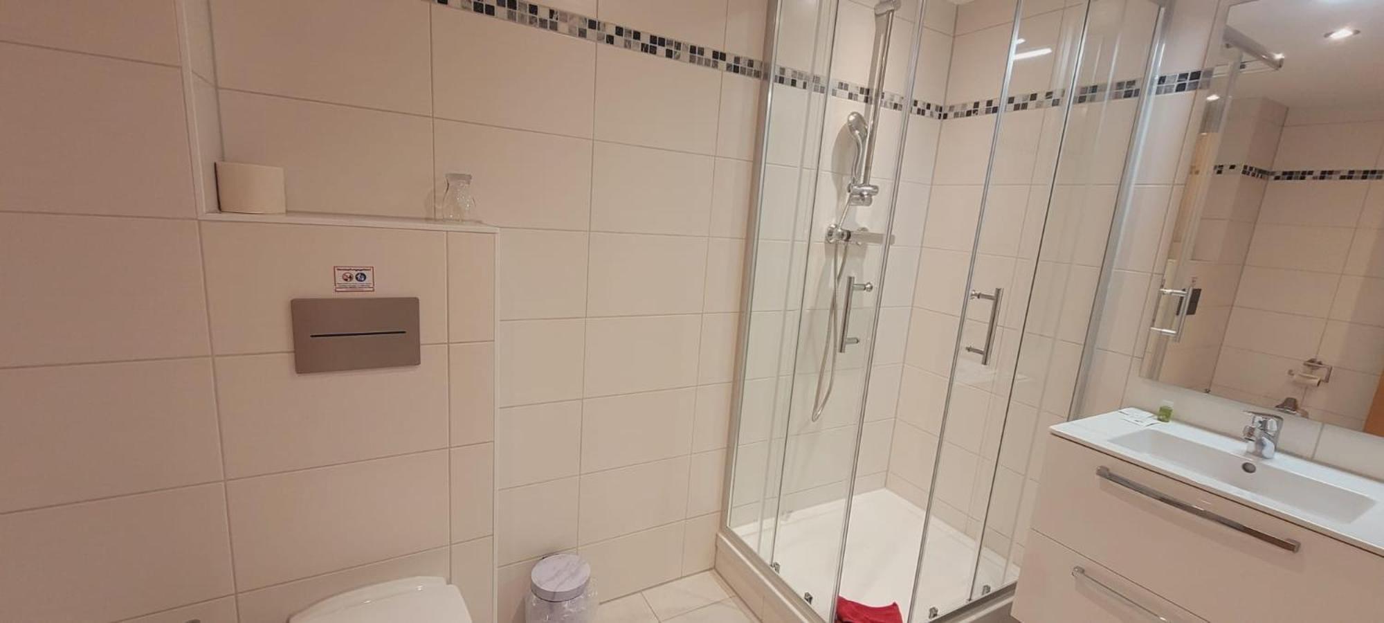Pension & Gasthof Storchennest Gross Quassow Exteriör bild