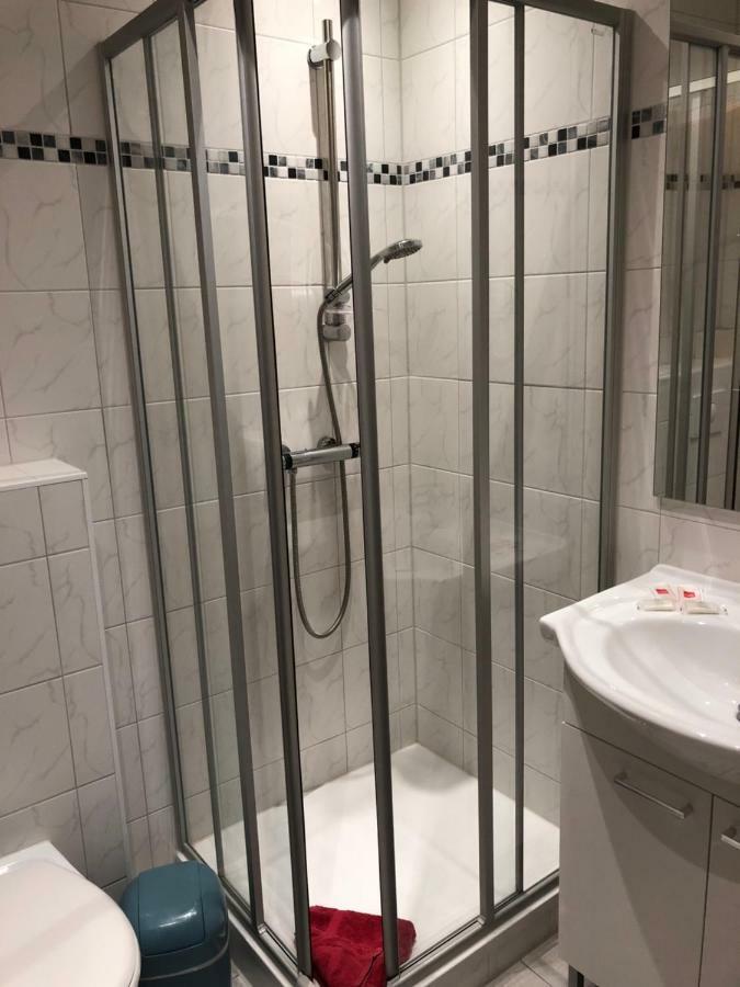 Pension & Gasthof Storchennest Gross Quassow Exteriör bild